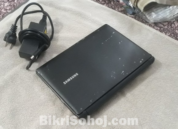 Samsung Full Fresh Mini Laptop